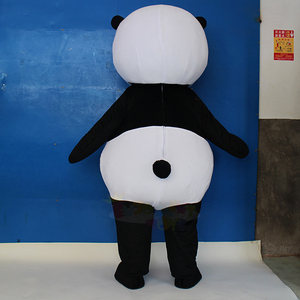 Nuevo Disfraz de Mascota Panda con Caracteres Chinos y Logotipo Personalizado 2025, Traje de Animal de Peluche Premium Transpirable para Festivales y Eventos Comunitarios - Product Image 3