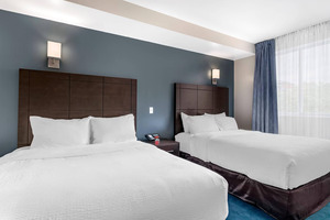 Juego de Muebles para Habitación de Hotel Econo Lodge - Colores y Tableros Personalizables, Cabeceras Tapizadas Fáciles de Limpiar, Calidad Profesional - Product Image 1