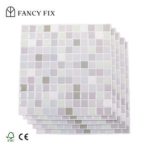 Azulejos de Pared Autoadhesivos Modernos e Impermeables, Papel Tapiz de Mosaico Removible en 3D con Patrones de Rayas y Cuadros para Baño y Cocina, Paquete de 5 - Product Image 1
