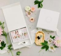 Boîte photo en tissu classique, logo personnalisé en relief doré pour le stockage de photos, clés USB, cadeaux de photographie, emballage d'album