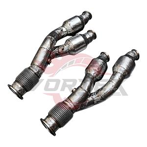 Kit d'échappement complet Vortex Titanium Blue avec soupapes pour Lamborghini LP700-4 V12, avec boucliers thermiques, downpipes et embouts quadruples argentés - Product Image 5