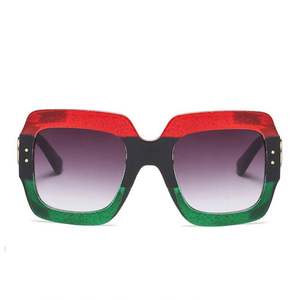Gafas de Sol Cuadradas Extra Grandes Vintage 2019 para Mujer, Color Rojo y Verde - Product Image 2