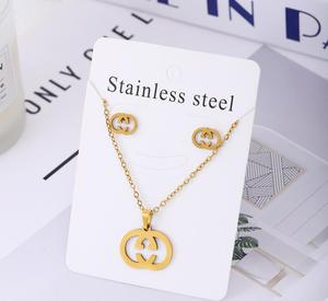 Conjunto de Collar y Aretes de Acero Inoxidable con Diseño Redondo Infinito Chapado en Oro de 18K, Regalo de Boda para Mujer, Estilo Cristiano - Product Image 4