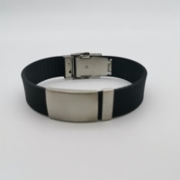 Bracelet elite en silicone gravé au Laser avec double fermoir de sécurité personnalisé