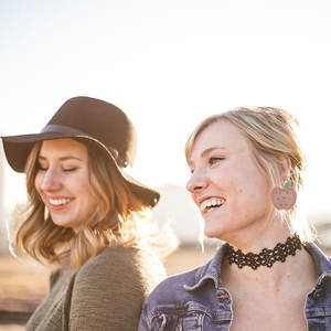 عرض ساخن على أقراط أذن نسائية بخرز من الخرز مناسبة كهدية مناسبة للمدرسة - Product Image 4