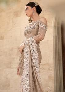 Dernière collection pakistanaise : Robes 3 pièces en soie Katan fantaisie pour femmes – Imprimé numérique, tenue de fête pour l'Aïd et les mariages - Product Image 3