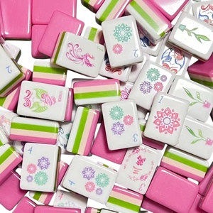 Juego de Mahjong Americano de Acrílico Rosa Claro Tallado, Marca <span class=keywords><strong>Fengcai</strong></span>, 160 Fichas, Plegable para Niños, Venta Directa de Fábrica - Product Image 1