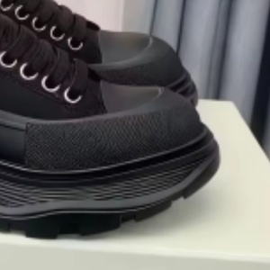 Chaussures décontractées noires simples et polyvalentes à plateforme, à prix de gros, chaussures de marche respirantes à lacets pour l'extérieur, tendance - Product Image 1