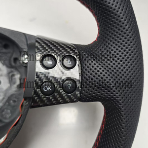 Volante de Fibra de Carbono y Cuero Perforado de Alta Calidad para Volkswagen Magotan B6 - Product Image 6