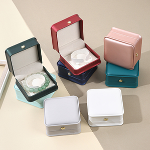 Wholesale High-grade Artificial Leather <b>Ring</b> Jewelry <b>Box</b> Custom logo Crown Necklace Pendant Packaging Jewelry <b>Box</b> - Product Image 3
