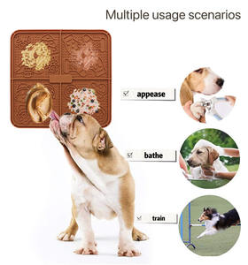 Pola Natal bentuk persegi Lick Pad bantuan kecemasan hewan peliharaan tahan lama pengumpan lambat mangkuk silikon anjing Lick Mat dengan cangkir hisap - Product Image 2