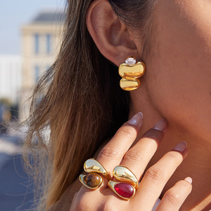 Geometric Heart-Shaped <b>Stud</b> <b>Earrings</b> Gold Plated With Zircon Stone For Fashion Jewelry - Product Image 3