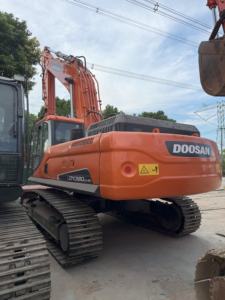 Excavadora usada DOOSAN de Corea del Sur, maquinaria de construcción de orugas hidráulica de segunda mano, excavadora en buenas condiciones DH370, original de segunda mano - Product Image 2