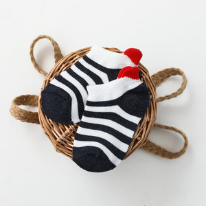 5 Paires/<span class=keywords><strong>lot</strong></span> 0-2Y Mignon Belle Court Bébé <span class=keywords><strong>Chaussettes</strong></span> Coeur Rouge pour Les Filles Coton Maille Mignon Nouveau-Né Garçon Enfant En Bas Âge Chaussette Blanche - Product Image 6