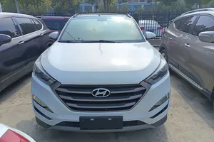 Guazi <span class=keywords><strong>Precio</strong></span> bajo Hy-undai <span class=keywords><strong>Tucson</strong></span> <span class=keywords><strong>Gasolina</strong></span> 1,5 SUV Coche usado FWD 5 Asientos - Product Image 2