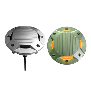 Feu de signalisation LED filaire à montage au sol, visibilité à 360°, indice IP68, pour rondes de circulation, îlots de circulation et zones multidirectionnelles - Product Image 3