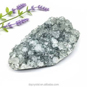 Vente en gros de pierres précieuses en cristal naturel <span class=keywords><strong>Apophylite</strong></span> Cluster spécimen de cristal minéraux pierre brute pour la décoration de la maison et les cadeaux - Product Image 5