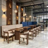 Ensemble table et chaises de restaurant en bois massif au design moderne et luxueux pour restaurant commercial, hôtel ou café – Caractéristique durable