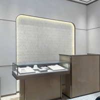 Comptoir de réception VIP de luxe en forme de L, vitrine de consultation en verre, éclairage LED en noyer, aménagement de boutique de bijoux