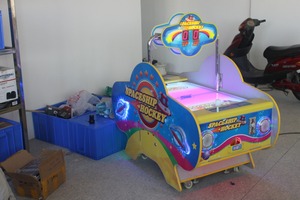 Ventas calientes nave espacial hockey <span class=keywords><strong>de</strong></span> aire Arcade billetes redención máquina <span class=keywords><strong>de</strong></span> juego <span class=keywords><strong>de</strong></span> mesa <span class=keywords><strong>de</strong></span> hockey - Product Image 3