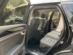 Volkswagen <span class=keywords><strong>Touareg</strong></span> <span class=keywords><strong>essence</strong></span> 5 places SUV modèle 2019 d'<span class=keywords><strong>occasion</strong></span> pour l'exportation avec conduite à gauche - Product Image 6
