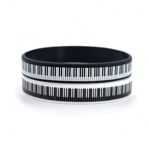 Bracelet en silicone motif note de piano, bracelet d'inspiration musicale, fournitures pour fête sur le thème du piano, cadeaux pour fête musicale, bracelet en caoutchouc - Product Image 2