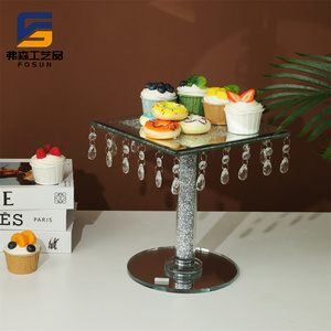 Haute qualité cristal <span class=keywords><strong>gâteau</strong></span> de <span class=keywords><strong>mariage</strong></span> support fête Dessert affichage <span class=keywords><strong>gâteau</strong></span> plateau taille personnalisée fleur support présentoir bas quantité minimale de commande <span class=keywords><strong>gâteau</strong></span> - Product Image 2