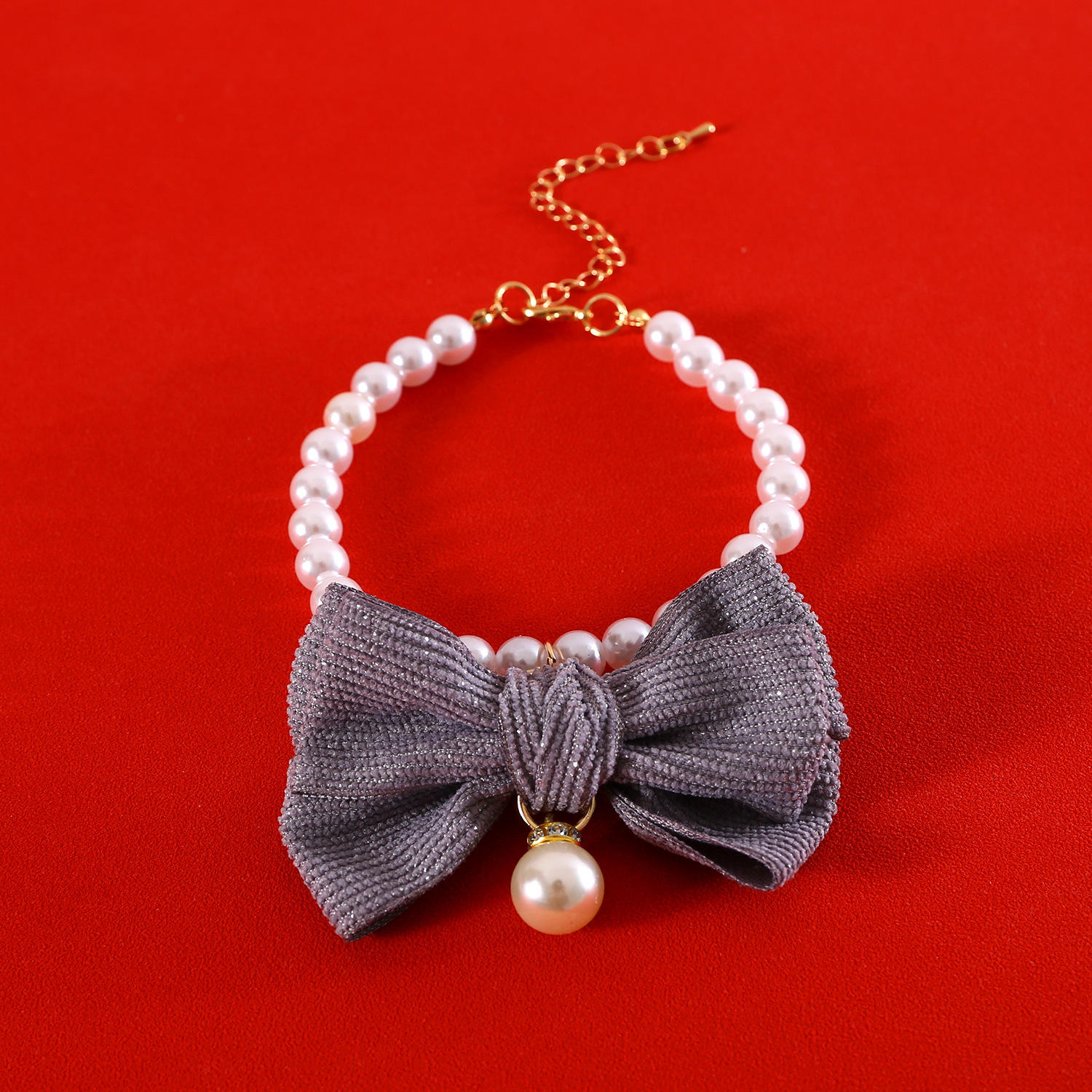 Collier perle noeud gris