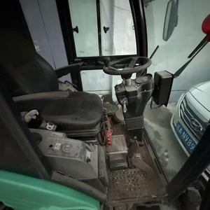 Balayeuse routière d'occasion Haide S16 avec cabine complète climatisée, moteur diesel, pour le nettoyage des rues, des usines et des parcs. - Product Image 5