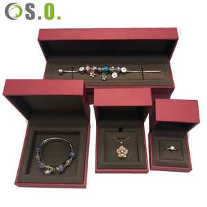 Boîte en carton rouge personnalisée avec logo pour emballage de bijoux : bagues, pendentifs, bracelets, colliers, boucles d'oreilles - Product Image 6