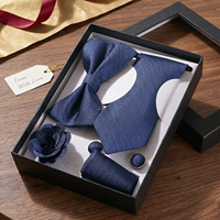 Coffret Cadeau 6 Pièces pour Homme : Cravate, Nœud Papillon, Pochette, Boutons de Manchette, Épingle de Revers et Accessoires de Costume