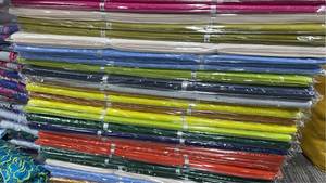 Bazin Riche Hochwertiger Stickstoff aus Baumwolle Glänzend Super <span class=keywords><strong>Magnum</strong></span> Gold <span class=keywords><strong>XXL</strong></span> Gekämmte bedruckte Anzüge für Mädchen für Bettwäsche - Product Image 5