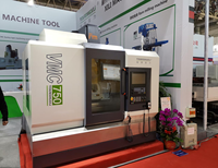 Chine XILI 3/4/5 axes centre d'usinage vertical de bureau VMC855 mini fraiseuse cnc