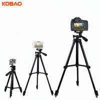 Trépied en alliage d'aluminium pour projecteur, support de téléphone portable pour diffusion en direct, 3 sections, support pour appareil photo reflex numérique, extensible jusqu'à 1680 mm, pliable, anti-bulles