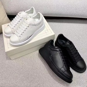 Chaussures de créateurs de luxe Alexanderes Original McQueenes pour femmes, chaussures de sport en maille noire et blanche de haute qualité, unisexe - Product Image 6