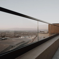 Système de profilés en U en aluminium EKOO pour balustrades de balcon et d'escalier en verre sans cadre