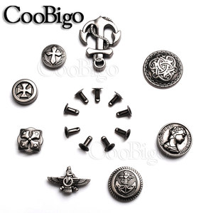 Goujons métalliques rivets <span class=keywords><strong>pointes</strong></span> Punk Rock vêtements sac à chaussures collier pour animaux <span class=keywords><strong>de</strong></span> compagnie bricolage accessoires d'artisanat en cuir bouclier nœud chinois croix # GZ062 - Product Image 1