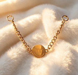 Etiquetas de cadena para cuello de aleación de zinc en blanco, en stock, compatibles con grabado de logotipo personalizado para cuellos de prendas y accesorios de ropa interior. - Product Image 5