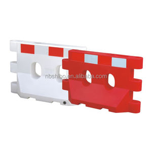 Barrera de Control de Multitudes de 2 Metros Llena de Agua, Barrera de Tráfico de Alta Resistencia a Impactos y Resistencia, Barrera de Seguridad Vial, Valla de Tráfico - Product Image 1