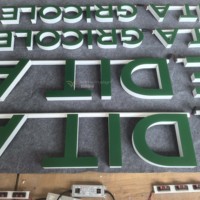 Enseigne LED sur rail spécialisée pour intérieur, à film épaissi, pour lettres lumineuses, personnalisable, pour enseignes de chaînes de magasins et projets exigeants