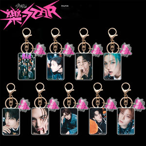 KPOP Porte-clés acrylique pour enfants errants ROCK STAR Album Figure Porte-clés Sac Pendentif BangChan HyunJin <span class=keywords><strong>Felix</strong></span> Décor Accessoires Fans Cadeau - Product Image 1