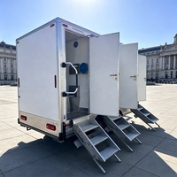 Remorque WC Mobile VIP Portable à Double Essieu, 3 Cabines Indépendantes, WC en Acier Inoxydable pour Chantier, Festival, Camping