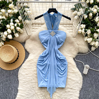 Robes mini élégantes d'été à col halter, plissées, en maille, moulantes pour femmes