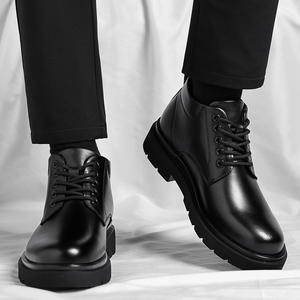 Botas Cortas Transpirables con Suela Gruesa 2026 para Hombre, Botas de Cuero Casuales, Botas de Trabajo Negras Simples, Zapatos de Cuero a la Moda - Product Image 4