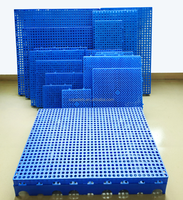Dalles de sol modulaires emboîtables en PP 1000x600x50mm, type à emboîtement, résistantes à l'humidité, pour entrepôt de déchets et cage