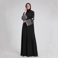 Abaya noire pour femmes, robe longue élégante, robe maxi modeste, broderie argentée perlée, manches évasées, mode islamique Dubaï, robe longue musulmane