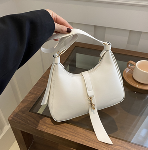 Borsa di lusso di nuovo stile per giovani donne stile nazionale borse di moda popolare sotto le ascelle per le donne e le ragazze - Product Image 2