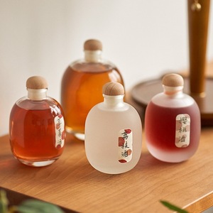 Wholesale 250ml 500ml Clear Frosted Wine Shochu <strong>Whiskey</strong> Vodka Sake Container Empty Round Glass Bottle <strong>With</strong> Cork for <strong>Honey</strong> - Product Image 2