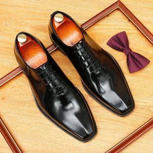 Business Casual Brogue Patchwork Pointed <b>Toe</b> Lace-Up Genuine Leather Versatile Men's Formal Wedding Shoes - Product Image 1