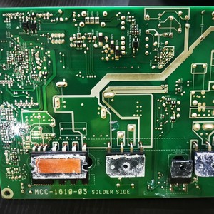 Carte Mcc 1610 03 pour composant latéral de climatiseur multi-split Toshiba 4316V422 anti-poussière - Product Image 3